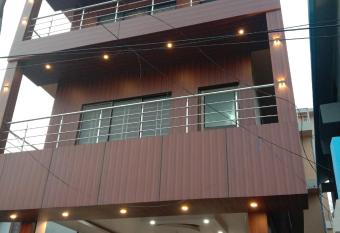 Woodland Lodge and Restaurant has Balcony rooms