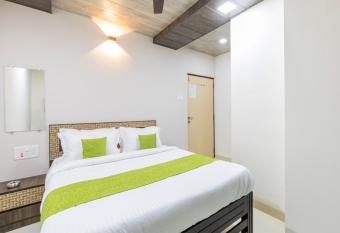 Hotel Saras Residency allows 18 year olds to book a room