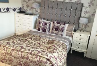 No 26 rooms allows 18 year olds to book a room