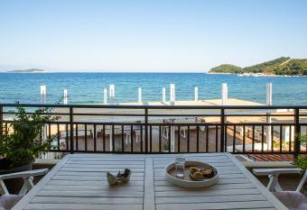 Dimar Apartments has Balcony rooms