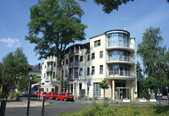 Hotel Am Blauen Wunder has Balcony rooms