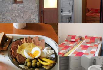 Apartman za dvoje has Balcony rooms