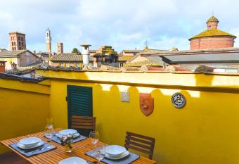 Un terrazzo sulla magia has Balcony rooms