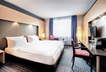 Ramada by Wyndham Essen allows 18 year olds to book a room