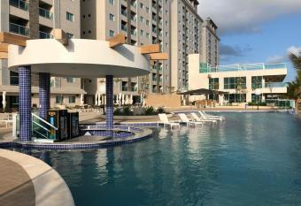 Salinas Park Resort - AP 1008, Torre Ma  arico allows 18 year olds to book a room