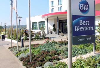 Best Western Queens Hotel Pforzheim-Niefern allows 18 year olds to book a room