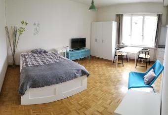 HSH Breitenrain - Serviced Apartment - Bern City by HSH Hotel Serviced Home allows 18 year olds to book a room