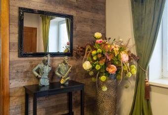 Ma  ko a Kubko has Balcony rooms