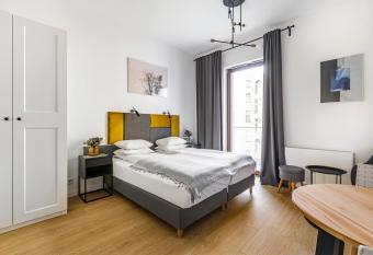 Homewell Apartments   elazko allows 18 year olds to book a room