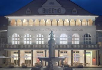 Mintrops Stadt Hotel Margarethenh  he has Balcony rooms