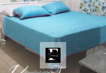 Francis Apartments - 2 bedroom allows 18 year olds to book a room