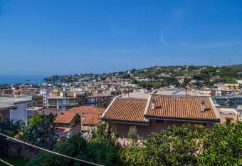 A casa di Lu has Balcony rooms