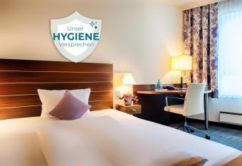 ACHAT Hotel Wiesbaden City allows 18 year olds to book a room