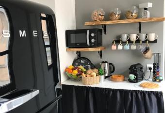 Palazzo Pilo allows 18 year olds to book a room