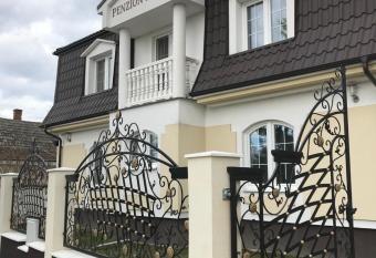 PENZION ANIKO DIAKOVCE-  A  A has Balcony rooms