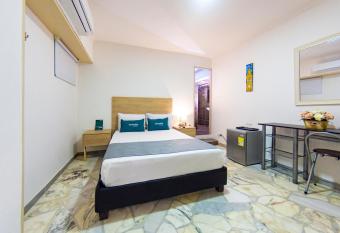 Casa Franco Hotel allows 18 year olds to book a room