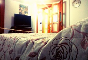 Bed & Breakfast a Capua Adiacente al Duomo - IL VICOLO has Balcony rooms