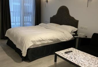 Olivia Boutique Hotel has Balcony rooms