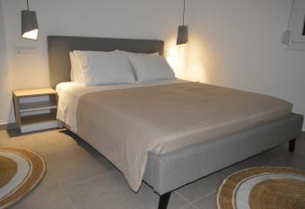 Despina s House allows 18 year olds to book a room