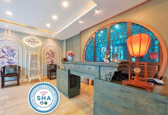 Sino Siam Hotel has Balcony rooms