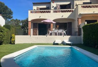 Torre Vella 207 allows 18 year olds to book a room