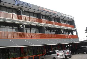 Sturgis Boutique Hotel Cipanas has Balcony rooms