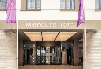 Mercure Hotel Wiesbaden City allows 18 year olds to book a room
