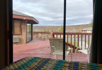 Smith Rock Resort has Balcony rooms