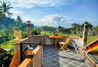 Dau Homestay has Balcony rooms