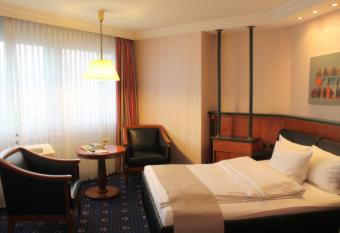 Appartel am Dom allows 18 year olds to book a room