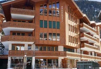 Studio Brunnmatt has Balcony rooms