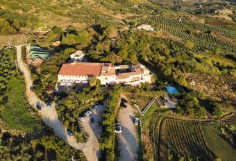 Agriturismo Masseria La Chiusa has Balcony rooms