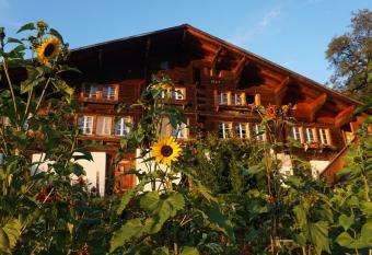 Hasliberger Haus mit wundersch  ner Aussicht has Balcony rooms
