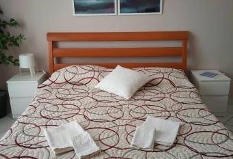 I capricci dell etna 4 di Puglisi has Balcony rooms