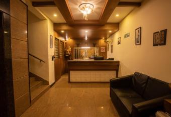 Sri Krishna Palace allows 18 year olds to book a room