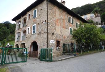 Casa la Selva has Balcony rooms