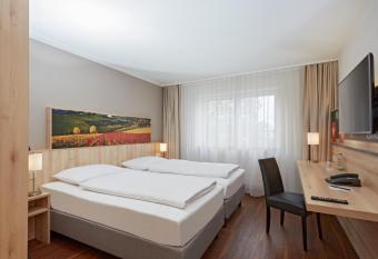 H+ Hotel Stuttgart Herrenberg allows 18 year olds to book a room