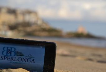 B&B Sperlonga allows 18 year olds to book a room