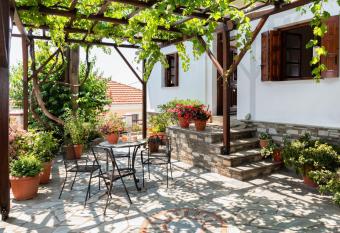 Elatos Country House has Balcony rooms