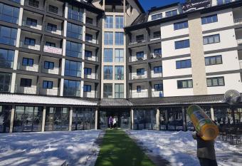 MB LUX APARTMANI has Balcony rooms