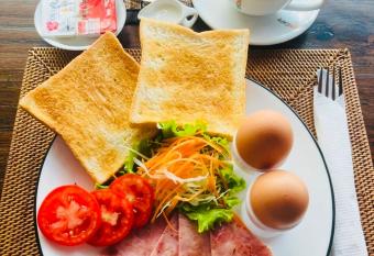 Baipho Lifestyle allows 18 year olds to book a room