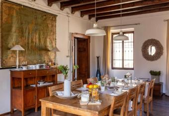 GIULIO Mountain B&B has Balcony rooms