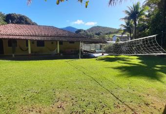 Casa do Mauri    o Ref  gio da Fam  lia allows 18 year olds to book a room