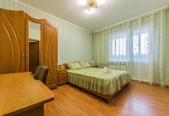             ,                                                                                                                                       6          allows 18 year olds to book a room