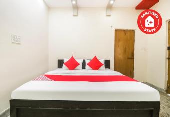 OYO Hotel Kalyug Palace allows 18 year olds to book a room