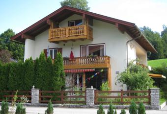 Ferienwohnungen Schmidt has Balcony rooms