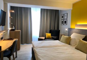 Hotel Sonderfeld allows 18 year olds to book a room