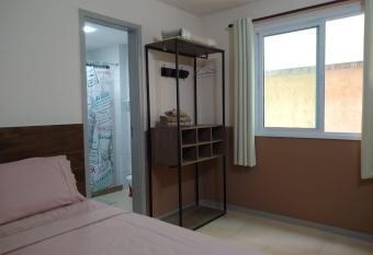 Loft no Recreio allows 18 year olds to book a room