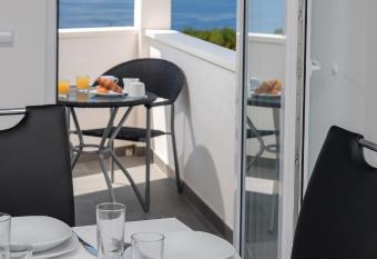 Sunny Biokovo Apartments has Balcony rooms