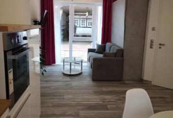 Haus der Harmonie allows 18 year olds to book a room